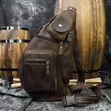 クレイジーホースレザーバッグ - 軽量本革クロスボディ。クラシックなブラウンカラーで、日常使いに最適なユニセックスバッグ。